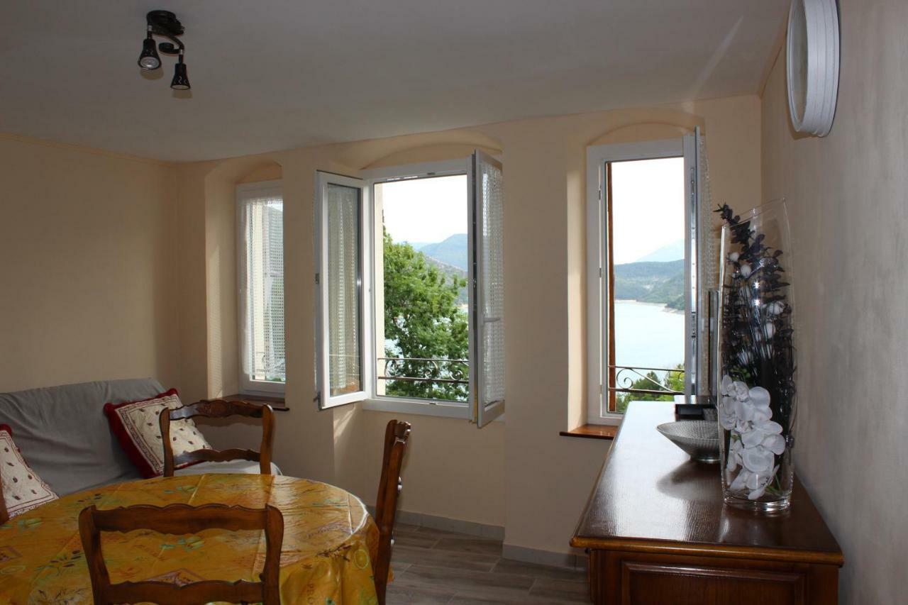 location vacances Saint-Julien-du-Verdon Exterior foto